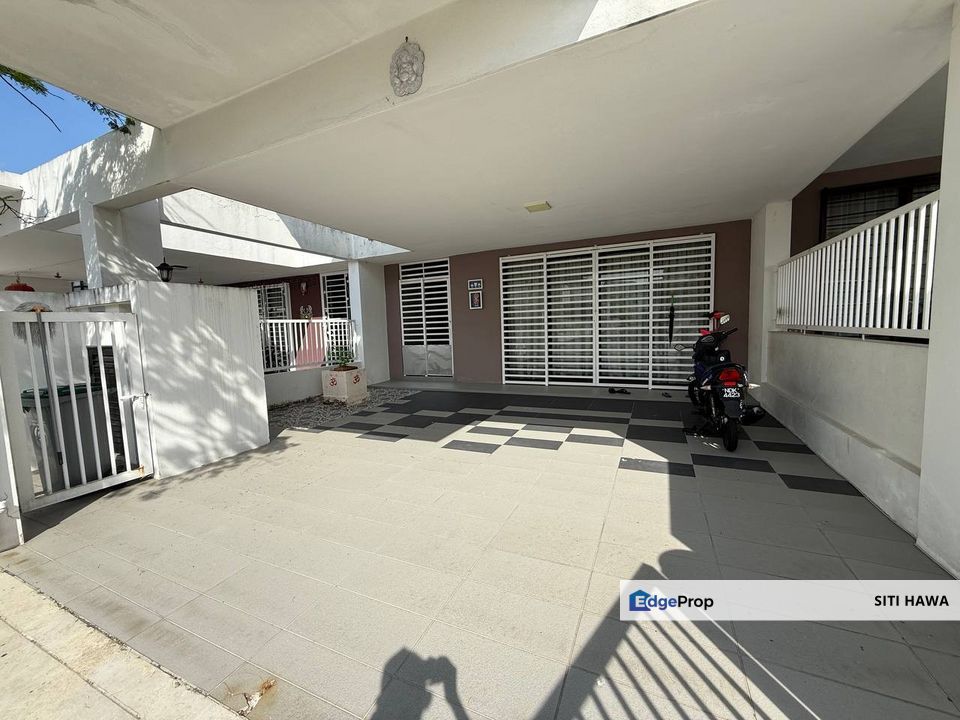 Facing Open Double Storey Terrace Bandar Ainsdale Tenang Seremban For Sale, Negeri Sembilan, Seremban