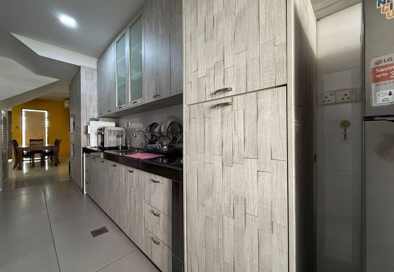 BANDAR AINSDALE FASA 3B (TENANG)