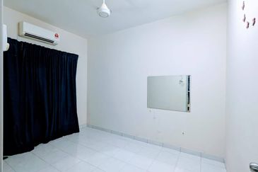 Taman Tasik Semenyih (Lake Residence)