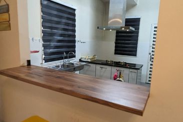 Taman Tasik Semenyih (Lake Residence)