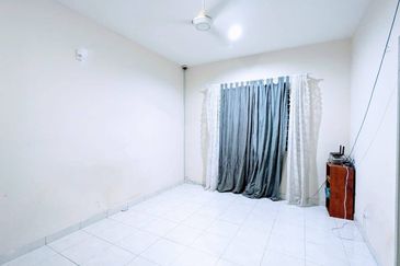 Taman Tasik Semenyih (Lake Residence)