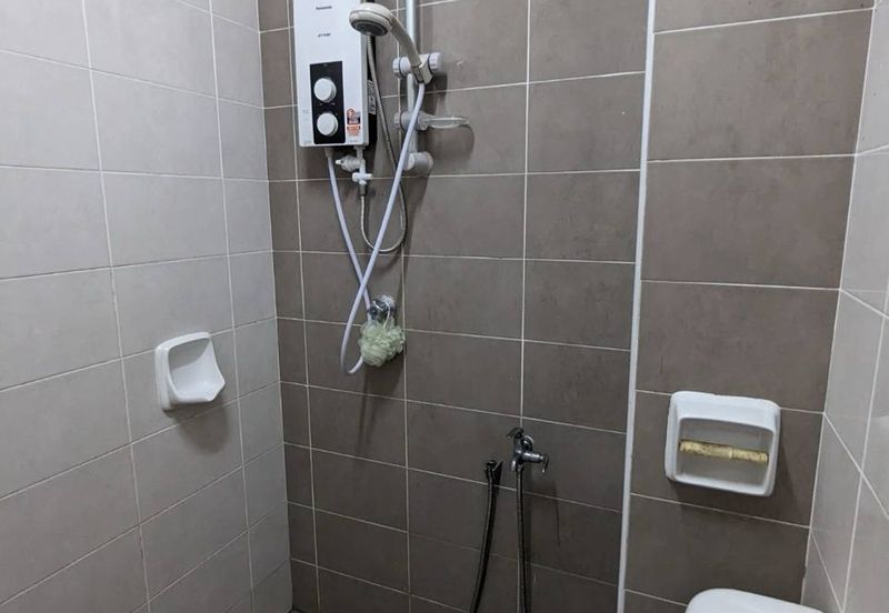 Taman Tasik Semenyih (Lake Residence)