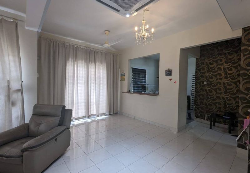 Taman Tasik Semenyih (Lake Residence)