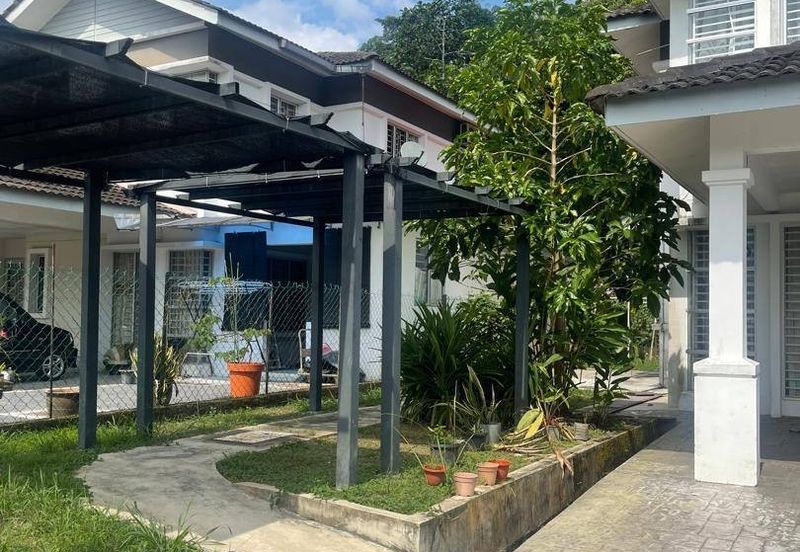 Taman Tasik Semenyih (Lake Residence)