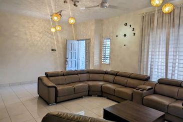 Taman Tasik Semenyih (Lake Residence)