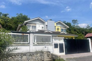 Taman Tasik Semenyih (Lake Residence)