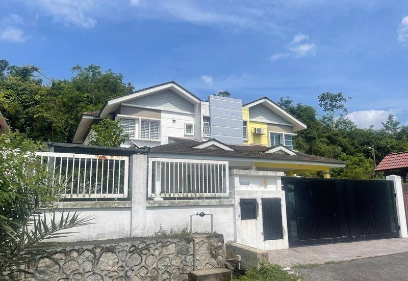 Taman Tasik Semenyih (Lake Residence)