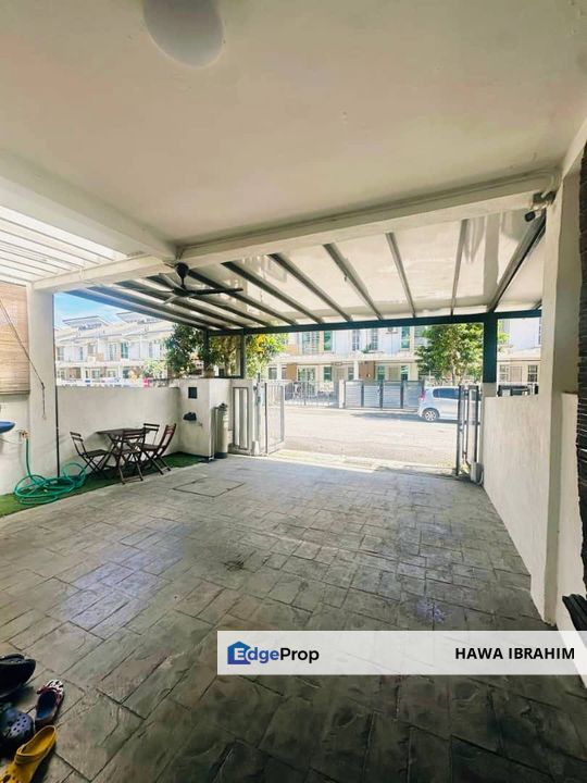 Taman Mutiara Rinching Semenyih Double Storey Double Storey Beautiful & Renovated For Sale, Selangor, Semenyih