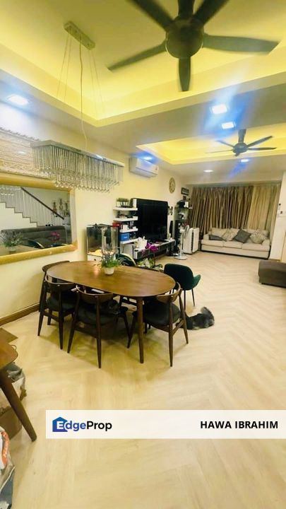 Taman Mutiara Rinching Semenyih Double Storey Double Storey Beautiful & Renovated For Sale, Selangor, Semenyih