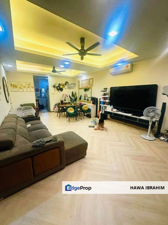 Taman Mutiara Rinching Semenyih Double Storey Double Storey Beautiful & Renovated For Sale, Selangor, Semenyih