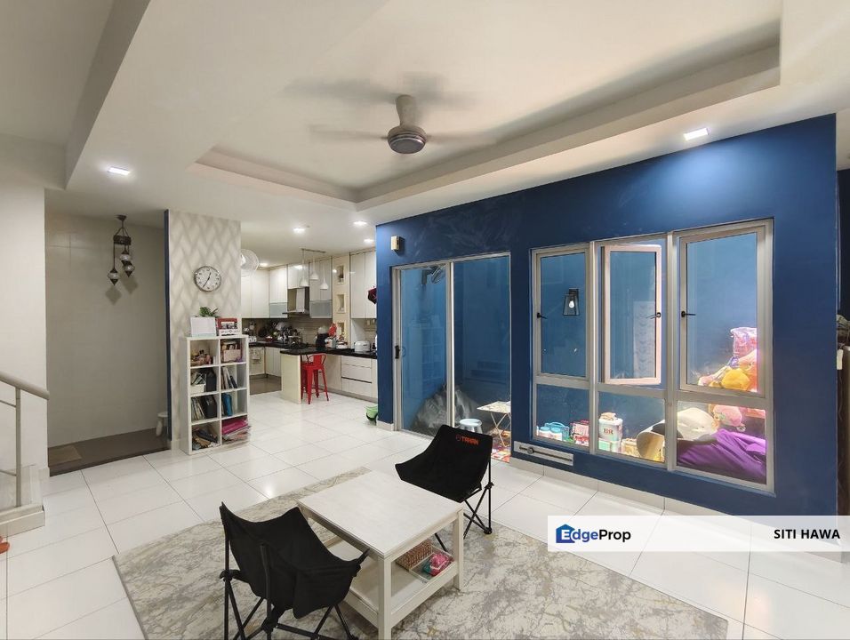 Double Storey Terrace Serissa Denai Alam Shah Alam Extended & Renovated For Sale, Selangor, Shah Alam