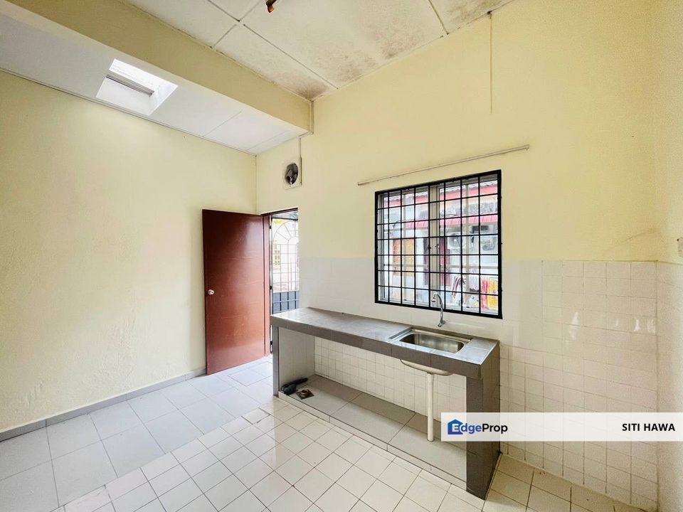 Single Storey Terrace Taman Semarak 2 Nilai Negeri Sembilan For Sale, Negeri Sembilan, Nilai