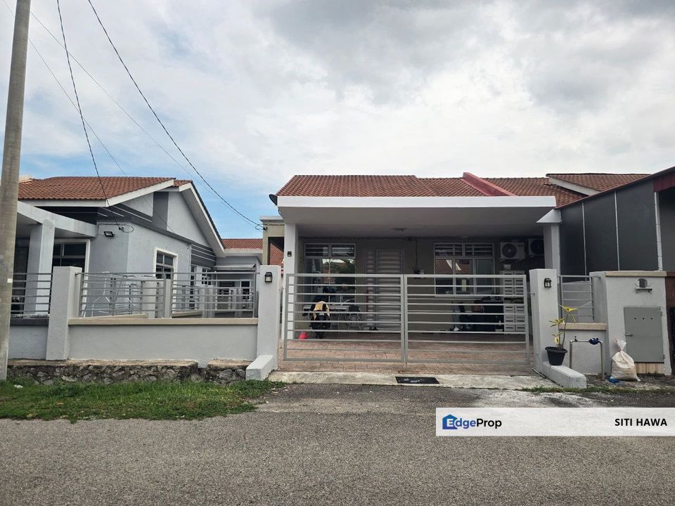 Bandar Saujana Putra Puchong Single Storey Semi Detached For Sale, Selangor, Jenjarom