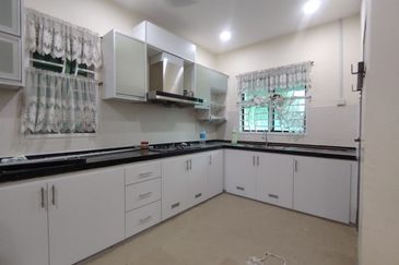 Taman Jenderam Murni