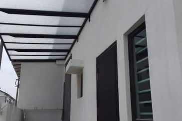 Laman Delfina @ Nilai Impian