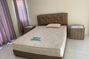 Laman Delfina @ Nilai Impian