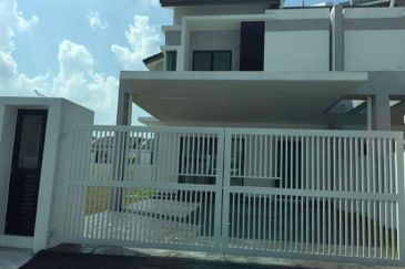 Laman Delfina @ Nilai Impian