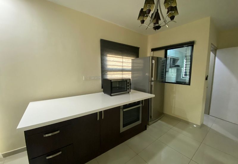 Laman Delfina @ Nilai Impian