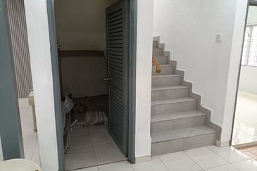 Jalan Suakasih @ Tun Hussein Onn