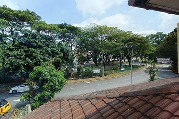 Jalan Suakasih @ Tun Hussein Onn