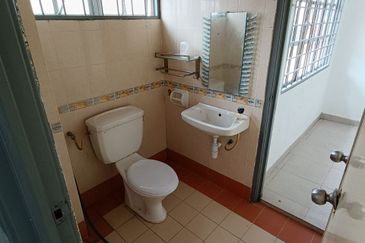 Jalan Suakasih @ Tun Hussein Onn