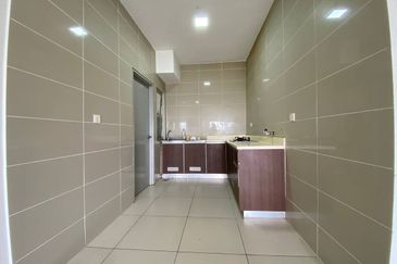 Saujana Aster, Precinct 11