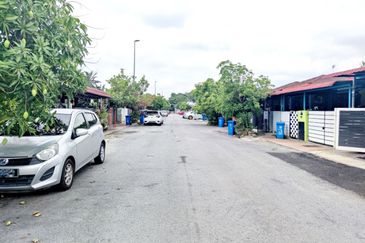 Kampung Jalan Kebun