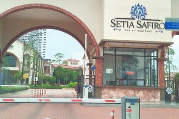 Setia Safiro