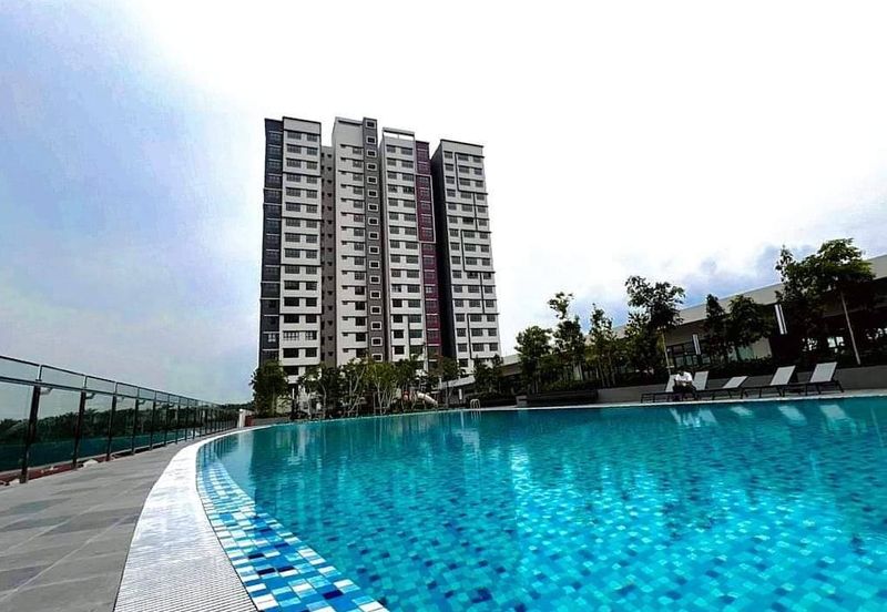 Arena Residences @ Warisan Puteri