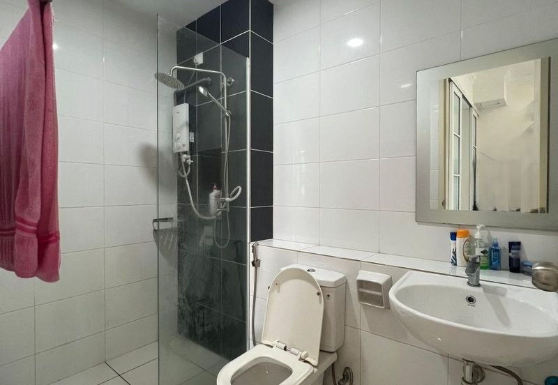 Cradleton @ Eco Majestic