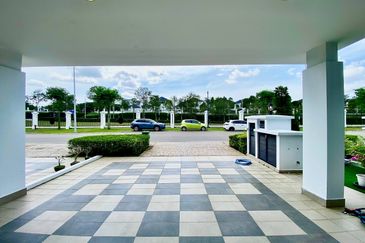 Tenderfields @ Eco Majestic