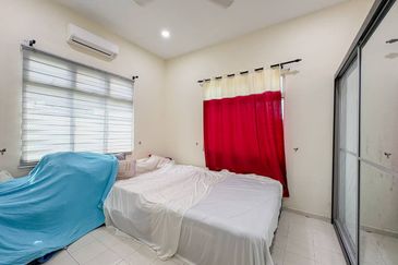 IDAMAN VILLA @ BANDAR SRI SENDAYAN