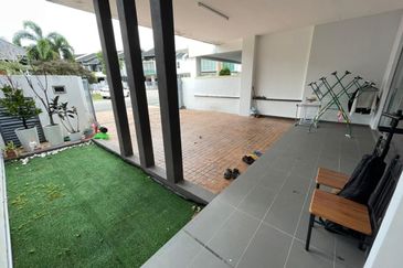 Siphonia @ Chemara Hills