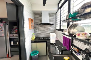 Suria Mewah Residensi