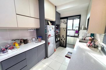 Suria Mewah Residensi