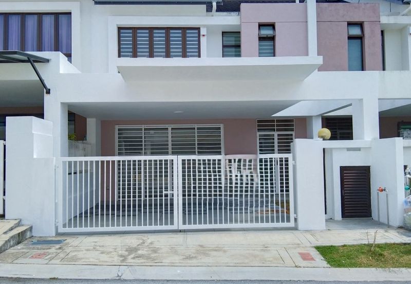 BANDAR AINSDALE FASA 3B (TENANG)