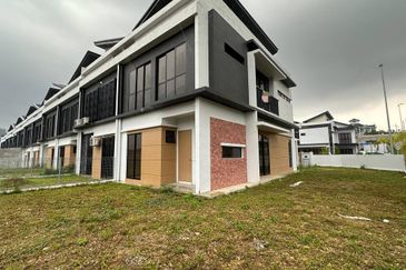 M3 Residence (Keruing Residen)