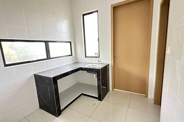 M3 Residence (Keruing Residen)