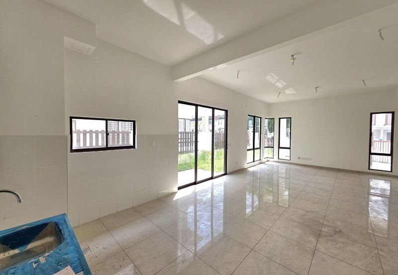 Elmera @ Setia Ecohill 2