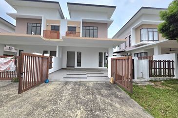 Elmera @ Setia Ecohill 2