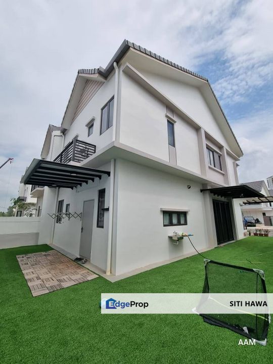 Sejati Lakeside 2 Cyber 10 Cyberjaya Double Storey Semi Detached For Sale, Selangor, Cyberjaya
