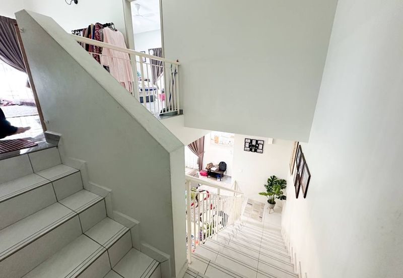 Laman Delfina @ Nilai Impian