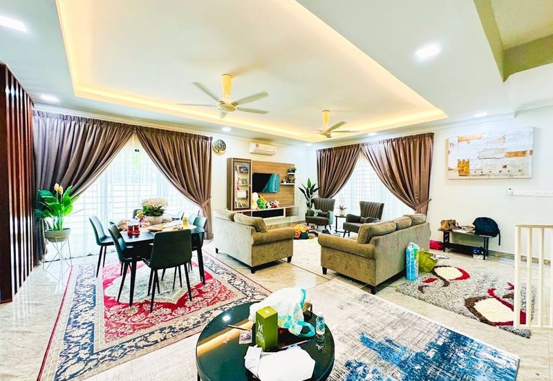 Laman Delfina @ Nilai Impian