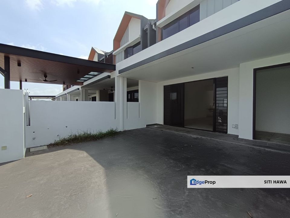Serenia City Anisa Sepang Double Storey Terrace Facing Open For Sale, Selangor, Dengkil