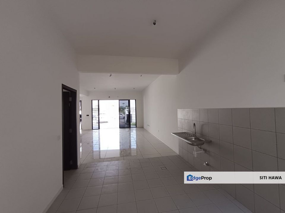 Serenia City Anisa Sepang Double Storey Terrace Facing Open For Sale, Selangor, Dengkil
