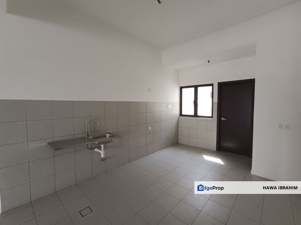 Serenia City Anisa Sepang Double Storey Terrace Facing Open For Sale, Selangor, Dengkil