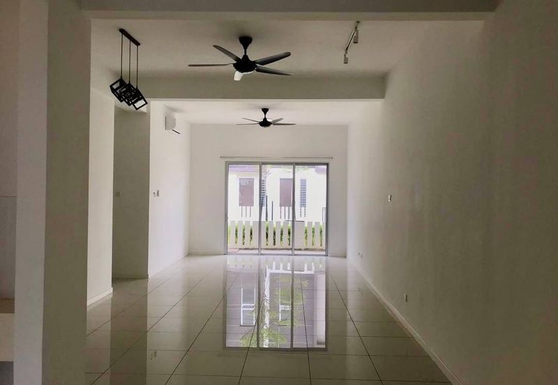 Arahsia Residences, Tropicana Aman