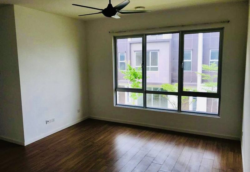 Arahsia Residences, Tropicana Aman