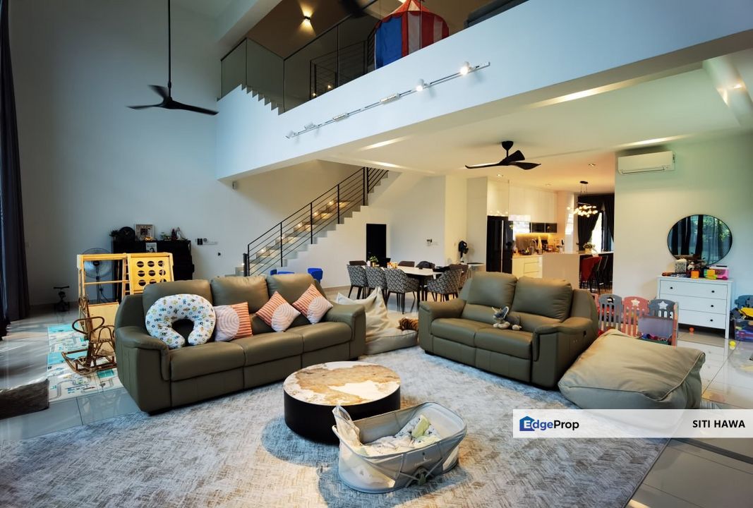 Perdana Heights U10 Shah Alam 3 Storey Zero Lot Bungalow Furnished For Sale, Selangor, Shah Alam