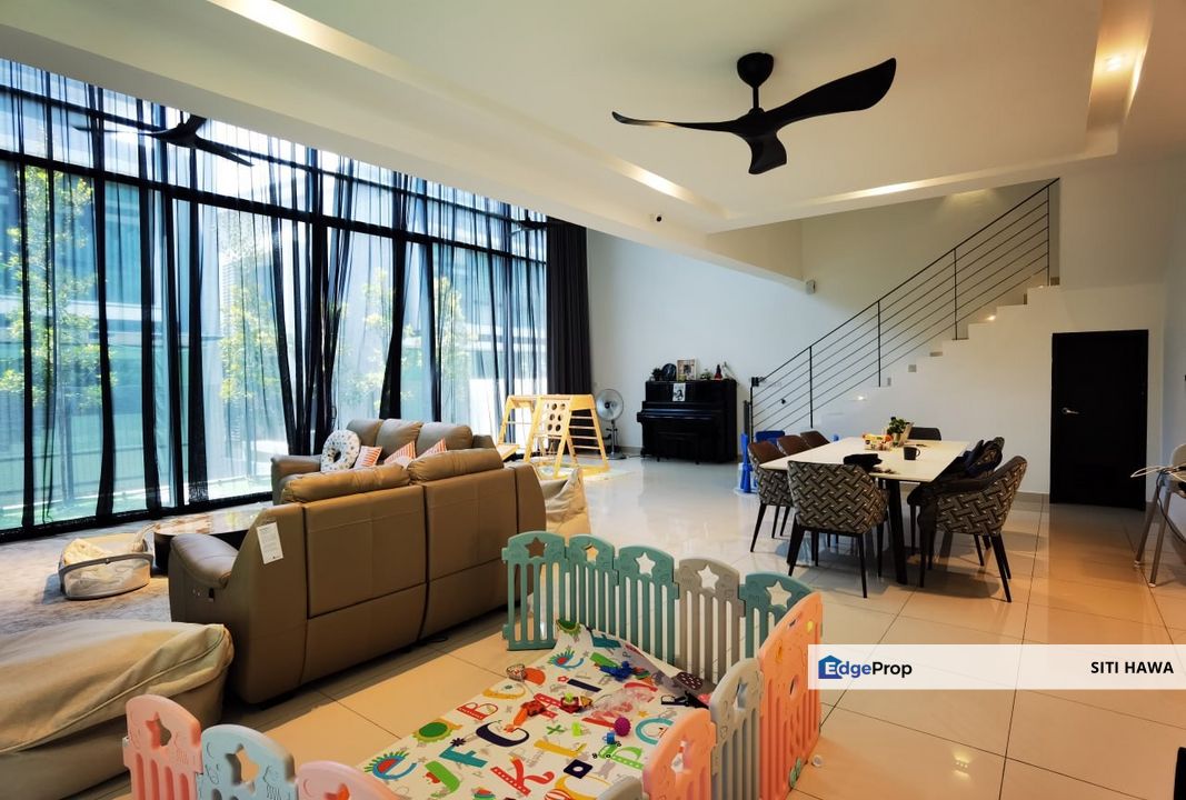 Perdana Heights U10 Shah Alam 3 Storey Zero Lot Bungalow Furnished For Sale, Selangor, Shah Alam